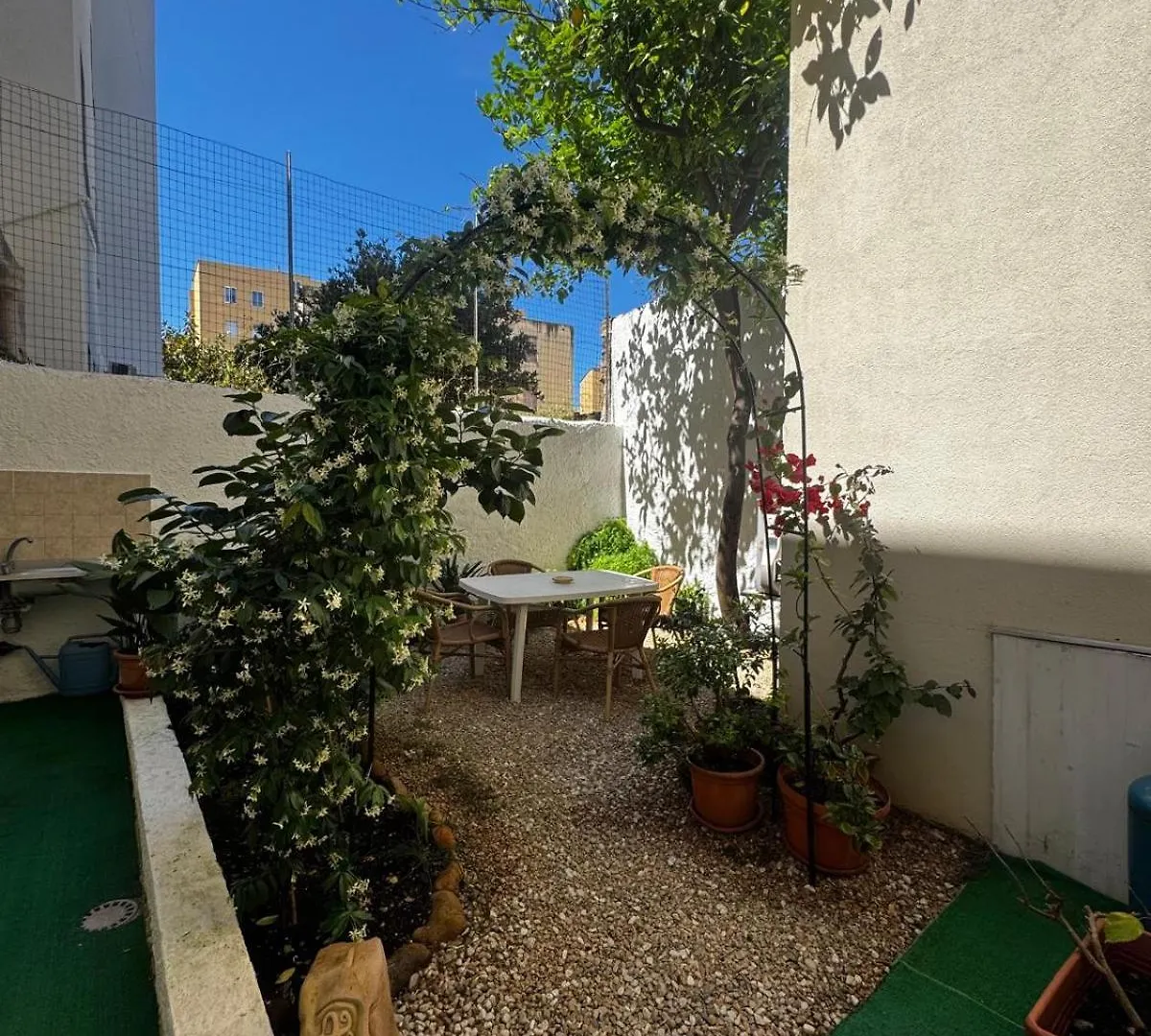 Flowered House With Garden ألغيرو إيطاليا