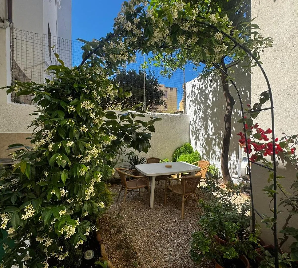 公寓 Flowered House With Garden 阿尔盖罗 意大利